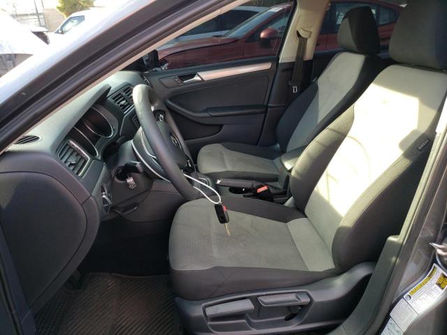 Photo 7 from auction – 2017 VOLKSWAGEN JETTA S with VIN 3VW2B7AJ9HM372395