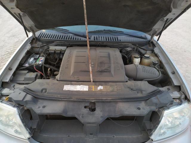 Photo 12 from auction – 2006 LINCOLN NAVIGATOR with VIN 5LMFU27516LJ29893