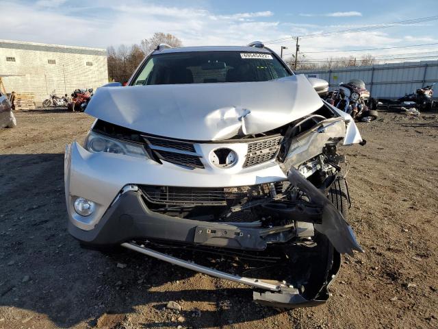 Photo 5 from auction – 2013 TOYOTA RAV4 XLE with VIN JTMRFREV6DD002252