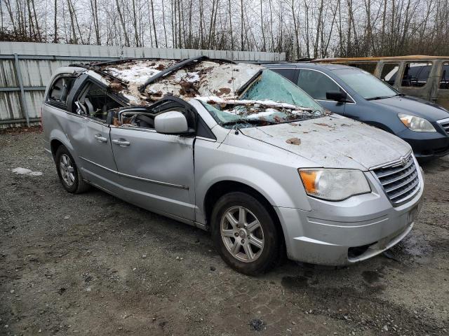 Photo 4 from auction – 2010 CHRYSLER TOWN & COU with VIN 2A4RR5D11AR414063