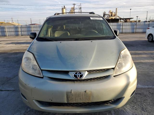 Photo 5 from auction – 2010 TOYOTA SIENNA CE with VIN 5TDKK4CC2AS302064