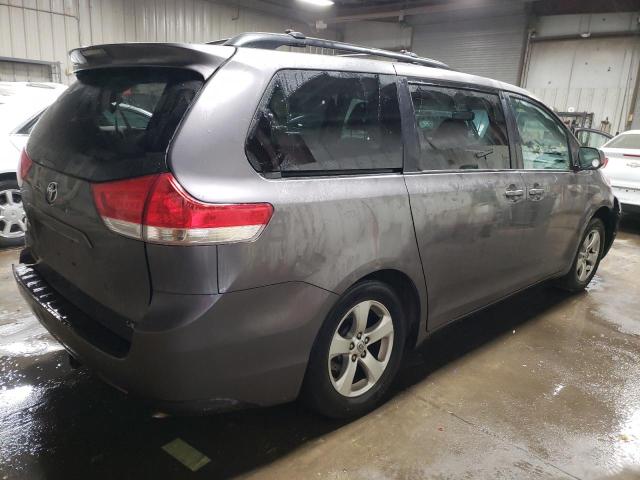 Photo 3 from auction – 2013 TOYOTA SIENNA LE with VIN 5TDKK3DCXDS301385