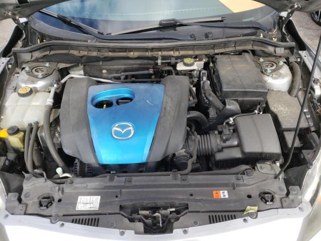 Photo 11 from auction – 2013 MAZDA 3 I with VIN JM1BL1UP2D1828161