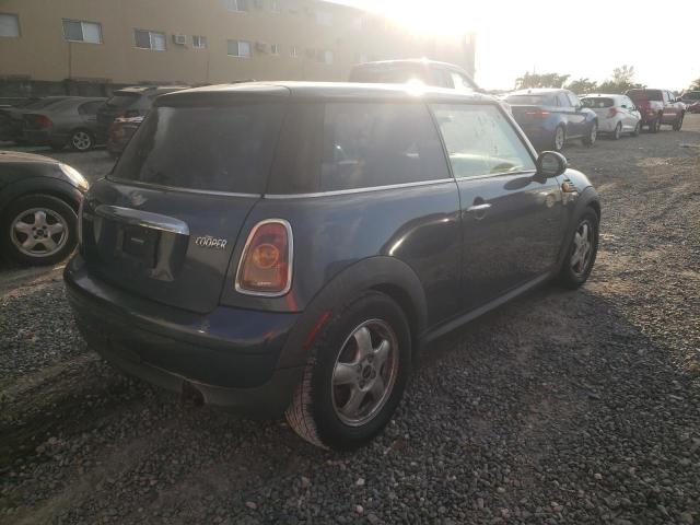 Photo 3 from auction – 2009 MINI COOPER with VIN WMWMF33589TW75497