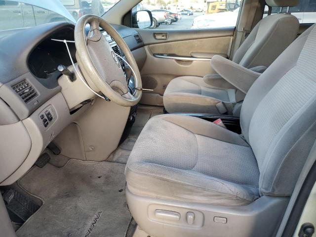 Photo 7 from auction – 2010 TOYOTA SIENNA CE with VIN 5TDKK4CC2AS302064