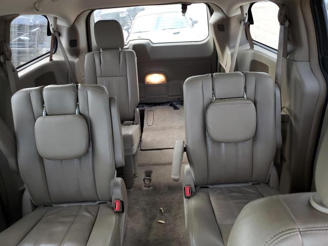 Photo 10 from auction – 2016 CHRYSLER TOWN & COU with VIN 2C4RC1BG5GR205442