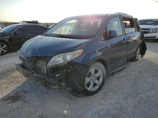 Photo 1 from auction – 2014 TOYOTA SIENNA LE with VIN 5TDKK3DC9ES405996