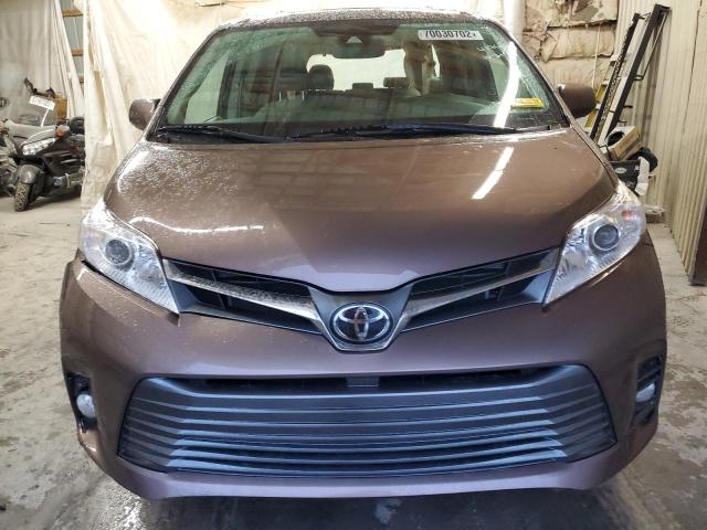 Photo 5 from auction – 2020 TOYOTA SIENNA XLE with VIN 5TDYZ3DC2LS034196