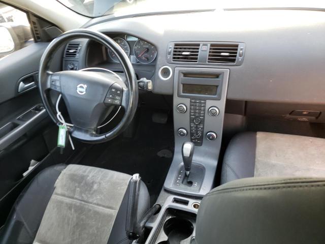 Photo 8 from auction – 2011 VOLVO C30 T5 with VIN YV1672MK4B2222751