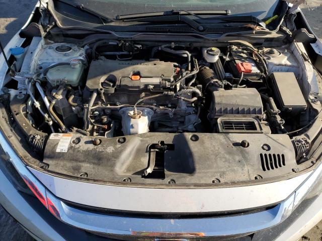 Photo 11 from auction – 2018 HONDA CIVIC EX with VIN 19XFC2F72JE038355