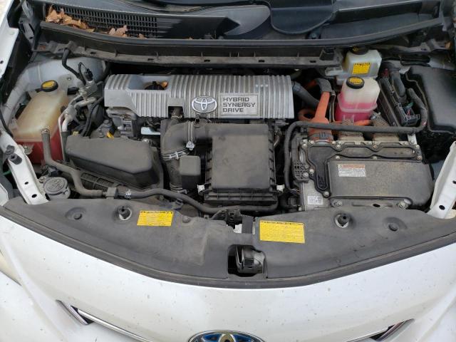 Photo 11 from auction – 2013 TOYOTA PRIUS V with VIN JTDZN3EU4D3271315
