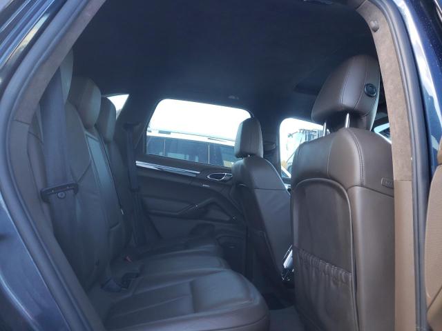 Photo 11 from auction – 2011 PORSCHE CAYENNE TU with VIN WP1AC2A26BLA81870