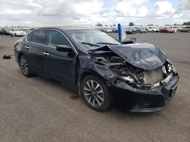 Photo 4 from auction – 2017 NISSAN ALTIMA 2.5 with VIN 1N4AL3AP1HC255653
