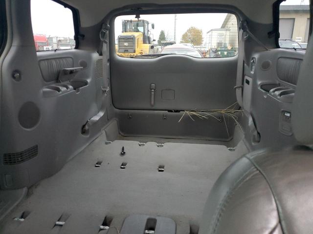 Photo 10 from auction – 2004 TOYOTA SIENNA XLE with VIN 5TDBA22C04S025699