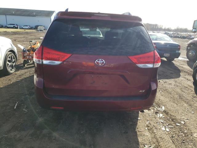 Photo 6 from auction – 2012 TOYOTA SIENNA XLE with VIN 5TDYK3DC2CS276720