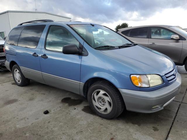 Photo 4 from auction – 2001 TOYOTA SIENNA LE with VIN 4T3ZF13C51U373436