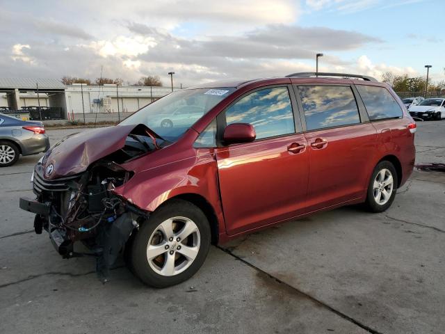 Photo 1 from auction – 2011 TOYOTA SIENNA LE with VIN 5TDKK3DCXBS074230