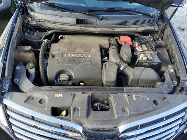 Photo 12 from auction – 2017 LINCOLN MKT with VIN 2LMHJ5NK6HBL00143