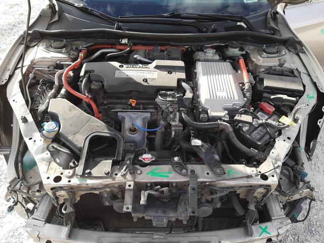 Photo 11 from auction – 2015 HONDA ACCORD TOU with VIN 1HGCR6F75FA001630