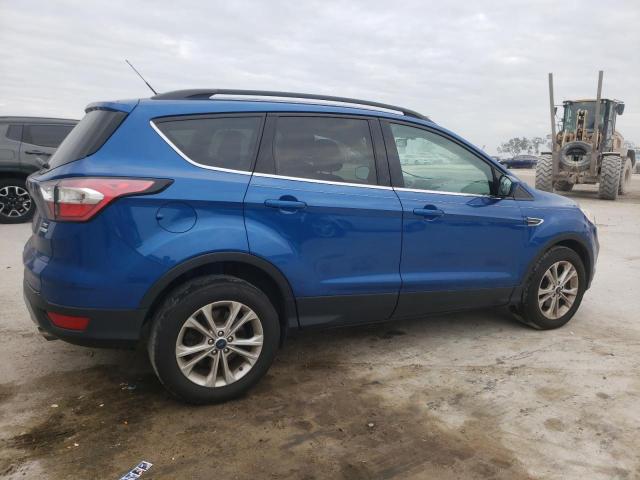 Photo 3 from auction – 2017 FORD ESCAPE SE with VIN 1FMCU0GD2HUC63908