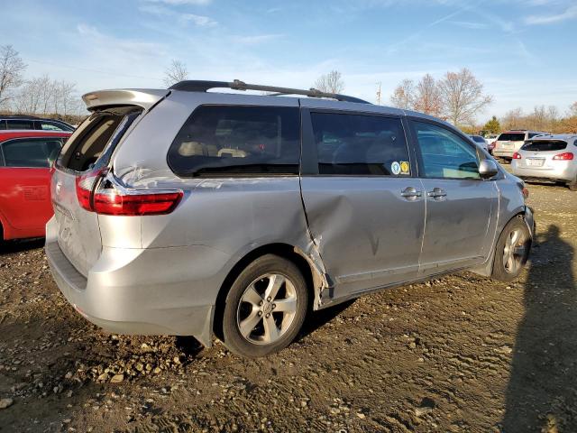 Photo 3 from auction – 2017 TOYOTA SIENNA LE with VIN 5TDKZ3DC8HS779449