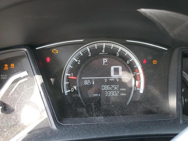 Photo 9 from auction – 2018 HONDA CIVIC LX with VIN 19XFC2F50JE010858