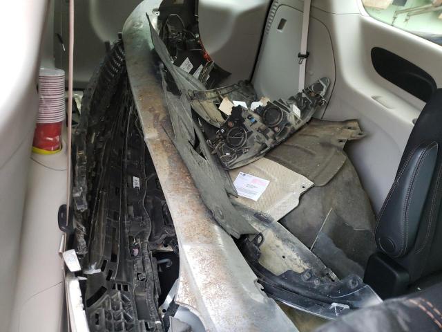 Photo 13 from auction – 2020 CHRYSLER PACIFICA T with VIN 2C4RC1FG8LR237483