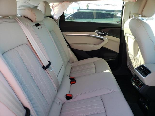 Photo 11 from auction – 2019 AUDI E-TRON PRE with VIN WA1LAAGE5KB007755