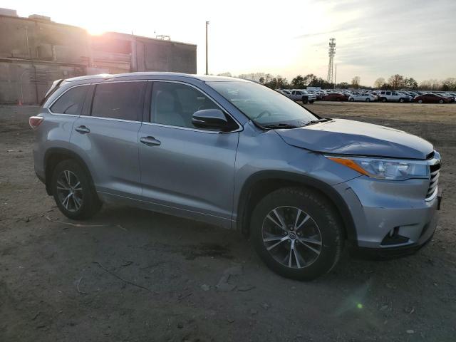 Photo 4 from auction – 2016 TOYOTA HIGHLANDER with VIN 5TDJKRFHXGS504692