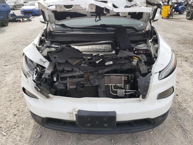 Photo 11 from auction – 2018 JEEP CHEROKEE L with VIN 1C4PJLLBXJD605356