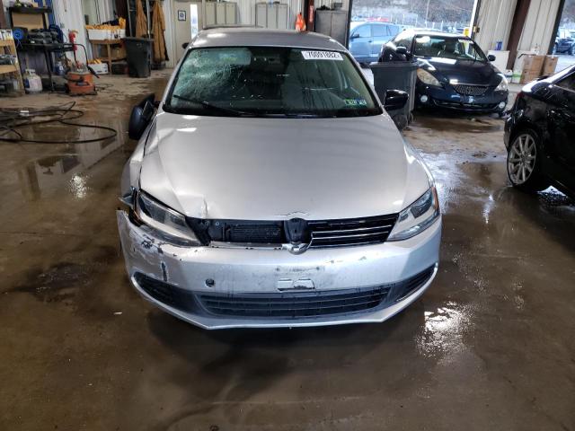 Photo 5 from auction – 2014 VOLKSWAGEN JETTA BASE with VIN 3VW1K7AJ1EM331136