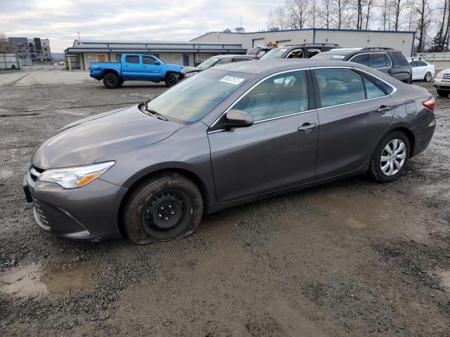 TOYOTA CAMRY LE 2015 with VIN 4T1BF1FK0FU992658 - Photo from auction