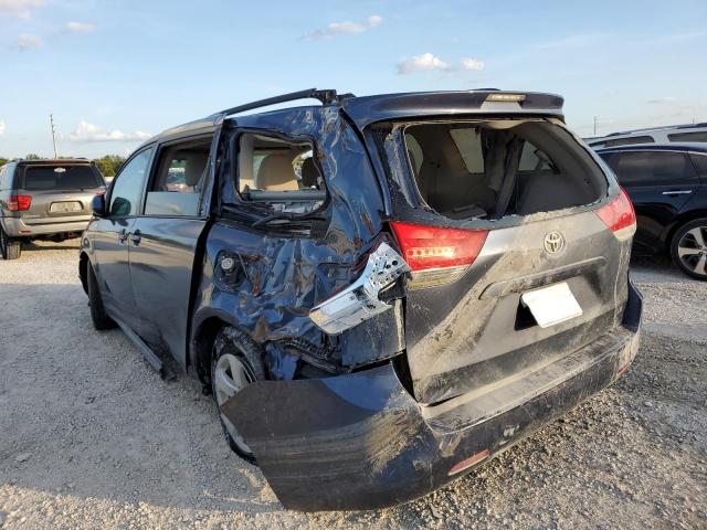 Photo 2 from auction – 2014 TOYOTA SIENNA LE with VIN 5TDKK3DC9ES405996