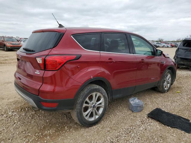 Photo 3 from auction – 2019 FORD ESCAPE SE with VIN 1FMCU0GD5KUB77886