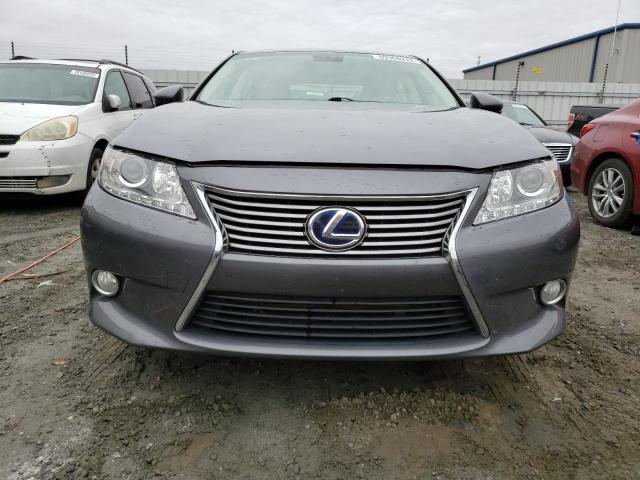 Photo 5 from auction – 2013 LEXUS ES 300H with VIN JTHBW1GG8D2026404