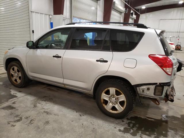 Photo 2 from auction – 2006 TOYOTA RAV4 with VIN JTMBD33V065021481