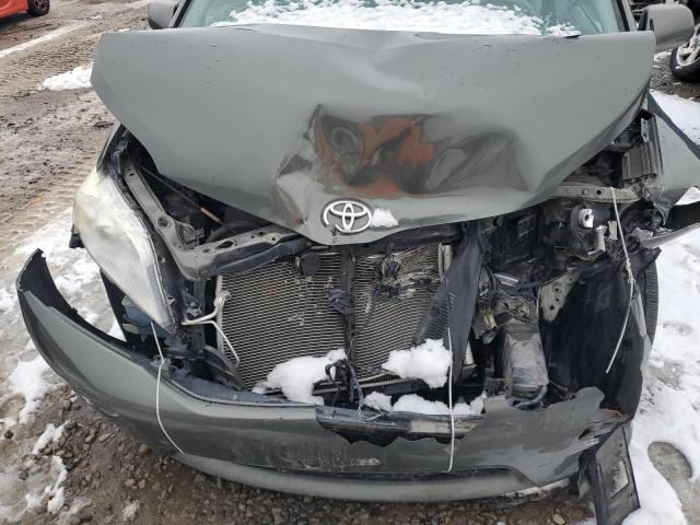 Photo 11 from auction – 2011 TOYOTA SIENNA LE with VIN 5TDKK3DC4BS149634