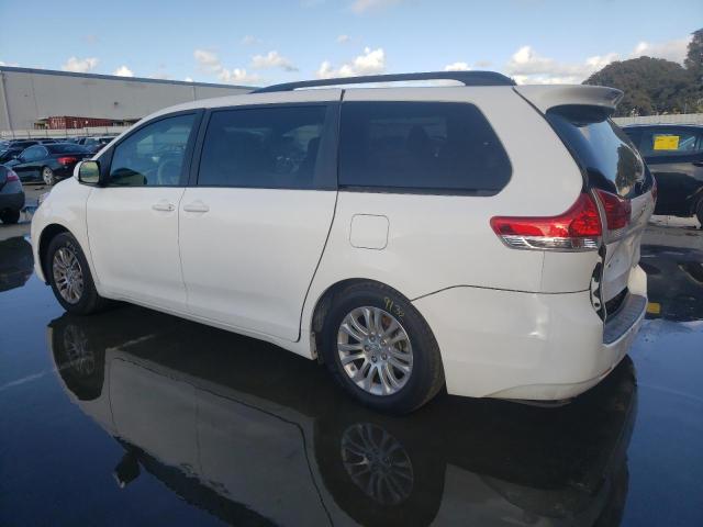 Photo 2 from auction – 2012 TOYOTA SIENNA XLE with VIN 5TDYK3DC0CS251119