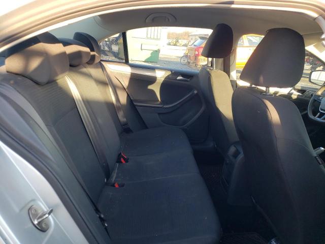 Photo 10 from auction – 2016 VOLKSWAGEN JETTA SE with VIN 3VWB67AJ4GM306808