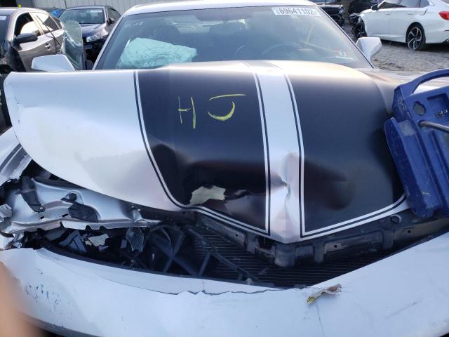 Photo 11 from auction – 2011 CHEVROLET CAMARO LT with VIN 2G1FC1ED1B9207940