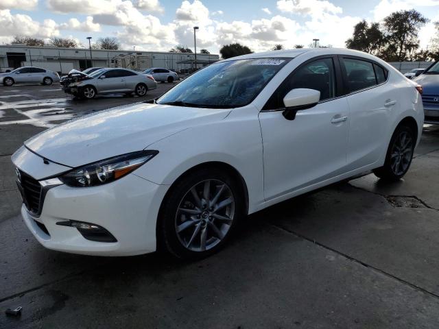 MAZDA 3 TOURING 2018 with VIN 3MZBN1V38JM191973 - Photo from auction