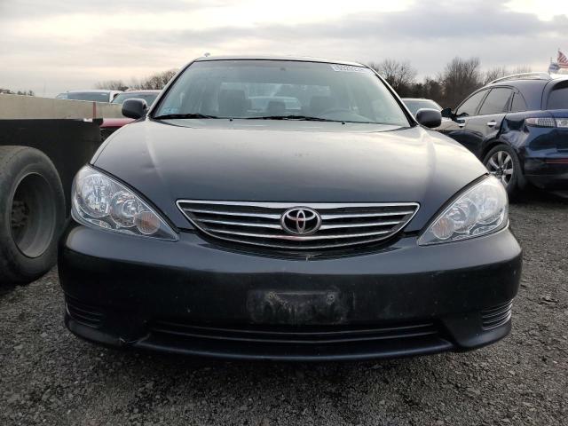 Photo 5 from auction – 2005 TOYOTA CAMRY LE with VIN 4T1BE30K75U040147