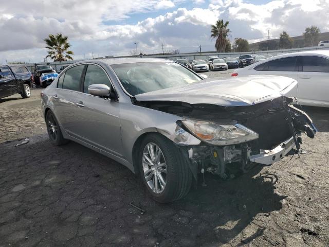 Photo 4 from auction – 2011 HYUNDAI GENESIS 3. with VIN KMHGC4DE0BU122142