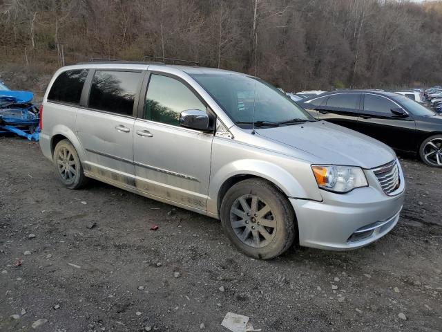 Photo 4 from auction – 2011 CHRYSLER TOWN & COU with VIN 2A4RR8DG5BR680290