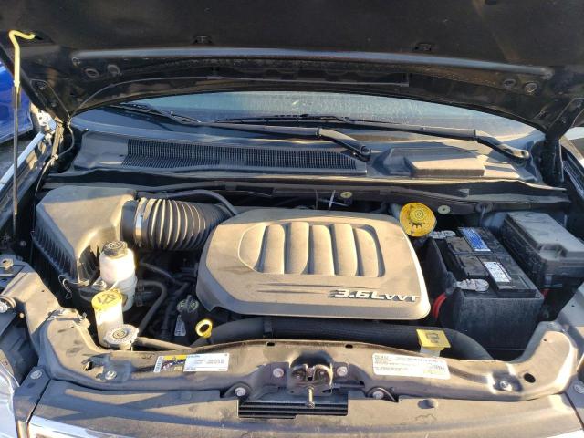 Photo 12 from auction – 2016 CHRYSLER TOWN & COU with VIN 2C4RC1BG9GR240050