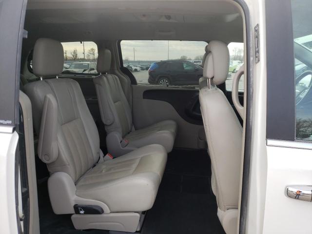 Photo 11 from auction – 2012 CHRYSLER TOWN & COU with VIN 2C4RC1CG8CR134827