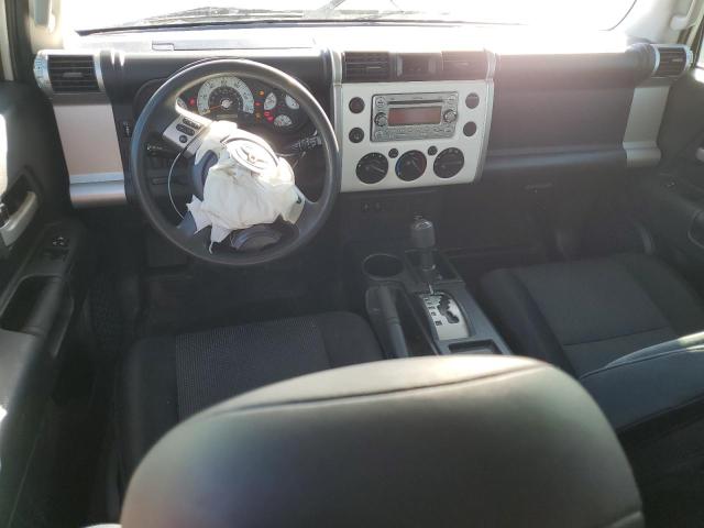 Photo 8 from auction – 2012 TOYOTA FJ CRUISER with VIN JTEZU4BF3CK012054