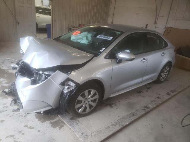 TOYOTA COROLLA LE 2020 with VIN JTDEPRAE2LJ031815 - Photo from auction
