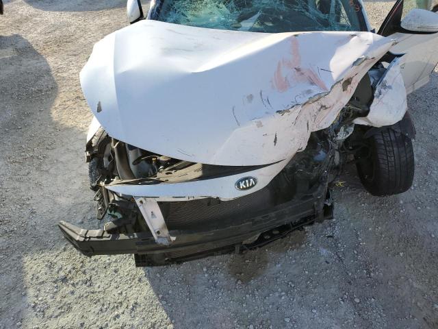 Photo 11 from auction – 2015 KIA OPTIMA LX with VIN 5XXGM4A72FG422476