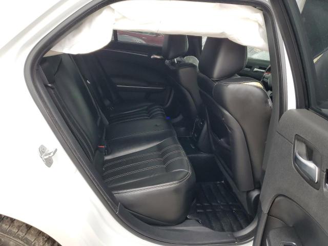 Photo 10 from auction – 2019 CHRYSLER 300 S with VIN 2C3CCAGG8KH628985